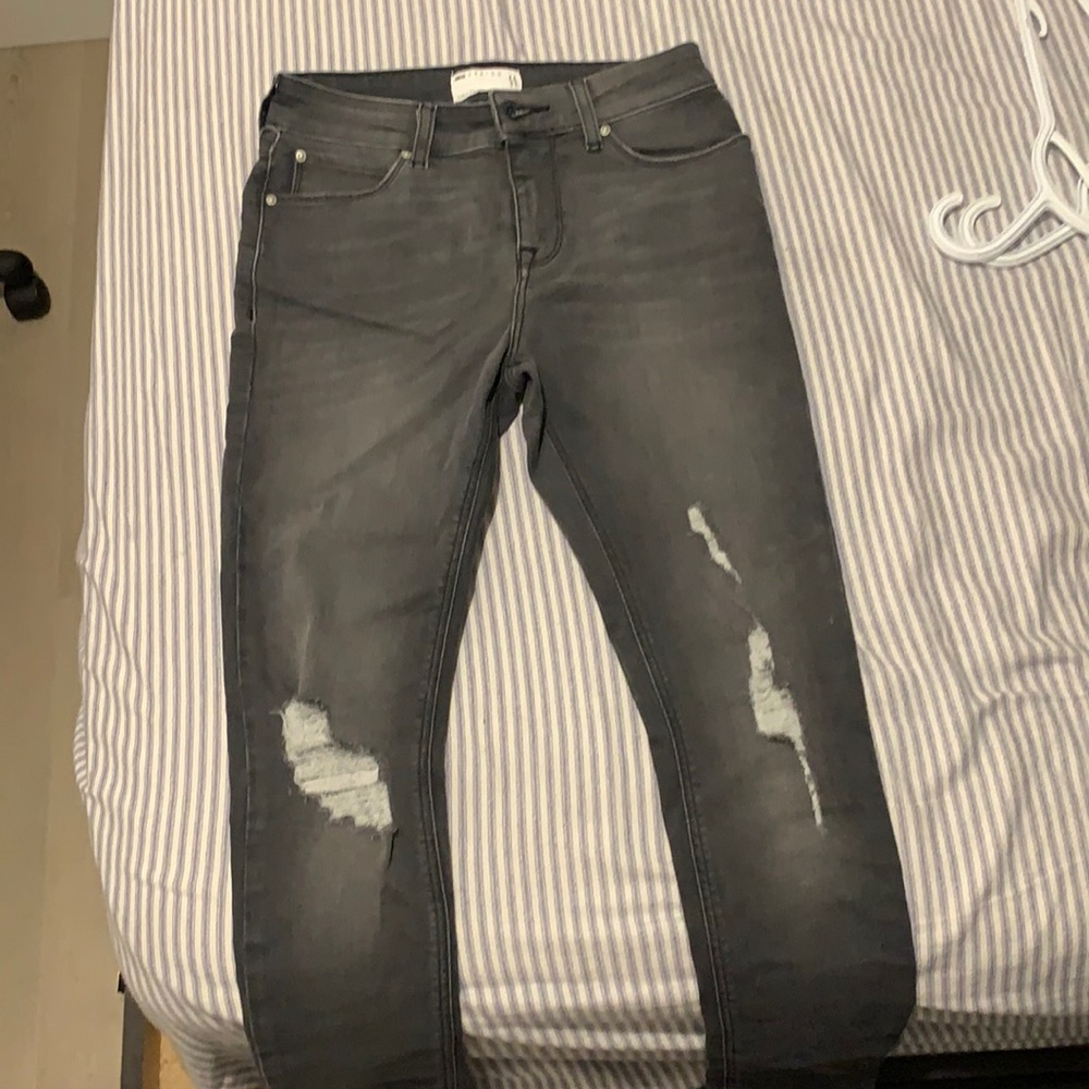 Skinny jeans